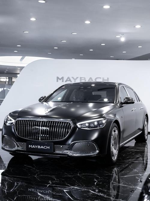 广州241岚图汽车的售后服务让用户无忧出行，迈巴赫未来的豪华车趋势